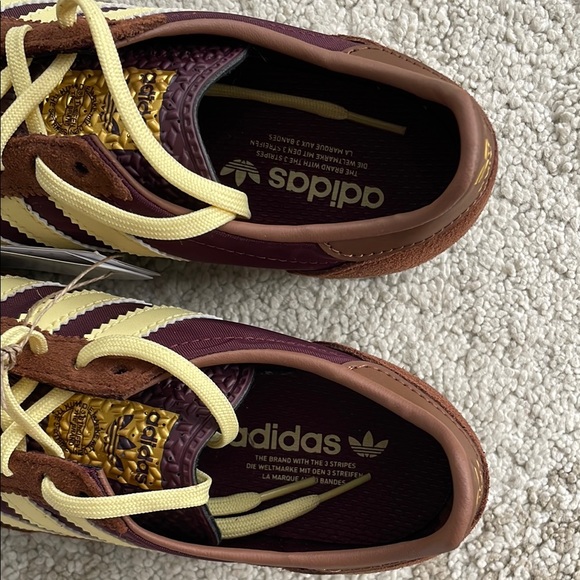 NWT Adidas Women’s SL 72 OG Sneakers in Maroon, Almost Yellow & Preloved Brown - Picture 4 of 6